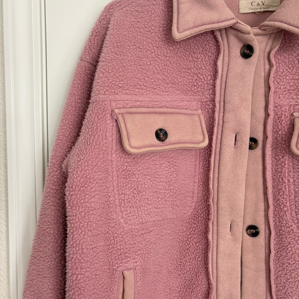 Chelsea & Violet Women’s Pink Heavy Button Down Double Pocket Sherpa Shacket - L - Picture 2 of 8